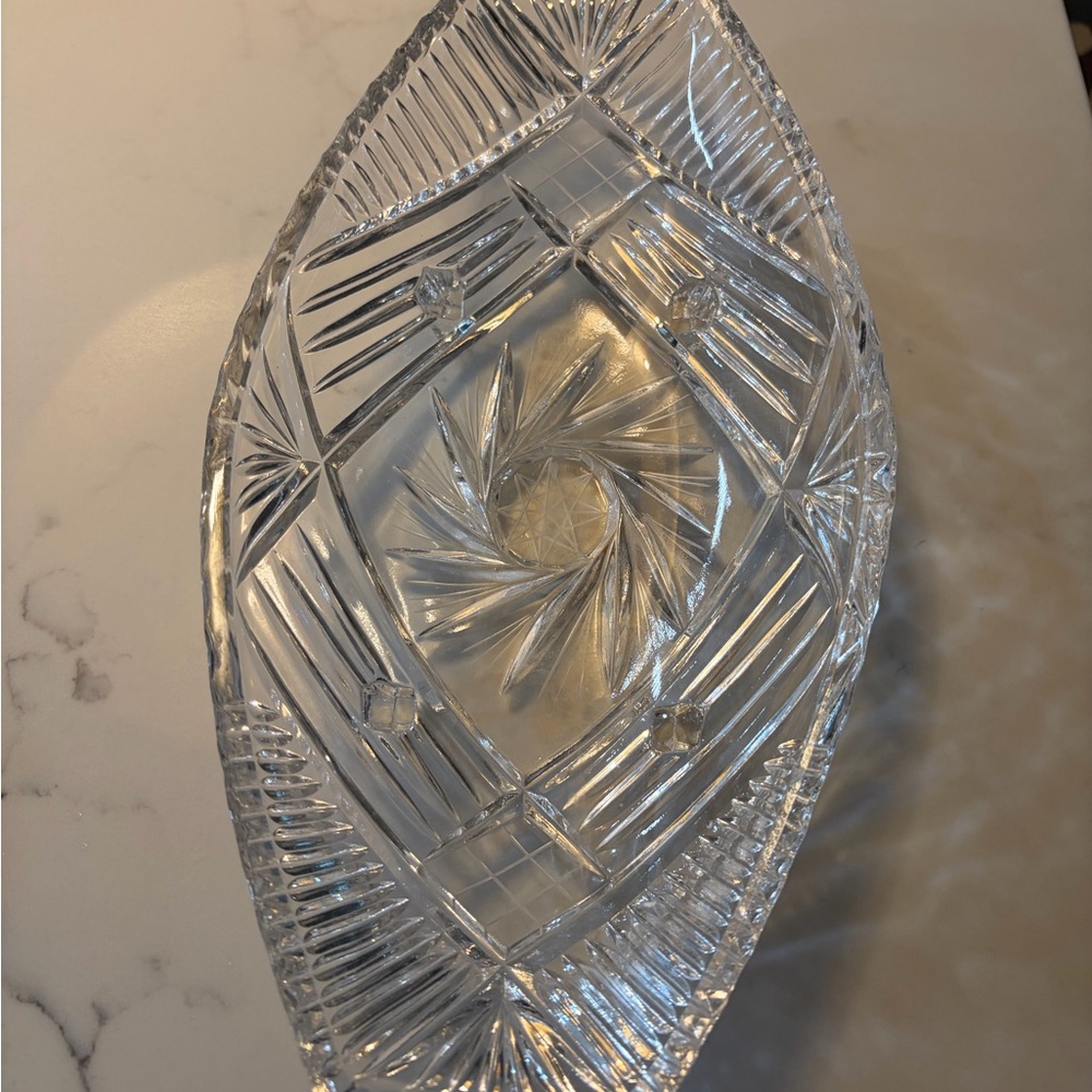 Intricate Clear Glass Centerpiece Bowl